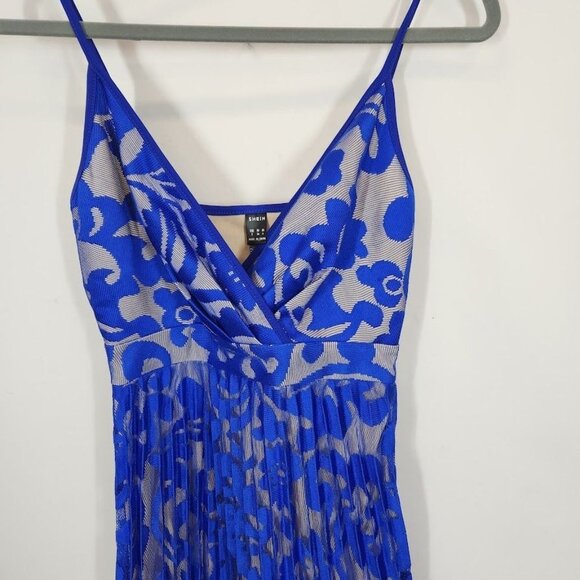 Shein V-neck Floral Lace‎ Dress in royal blue Size US 4 - Picture 2 of 6